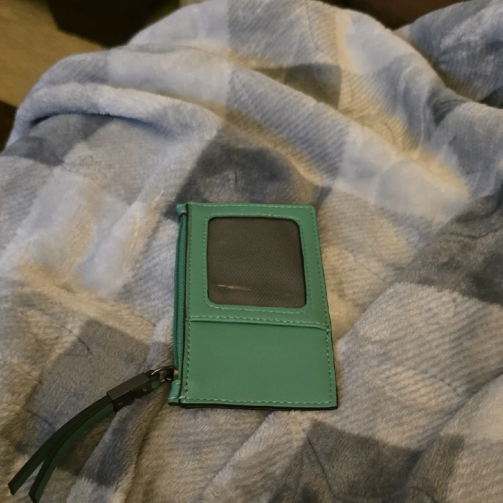 Green Cardholder Wallet with ID Window